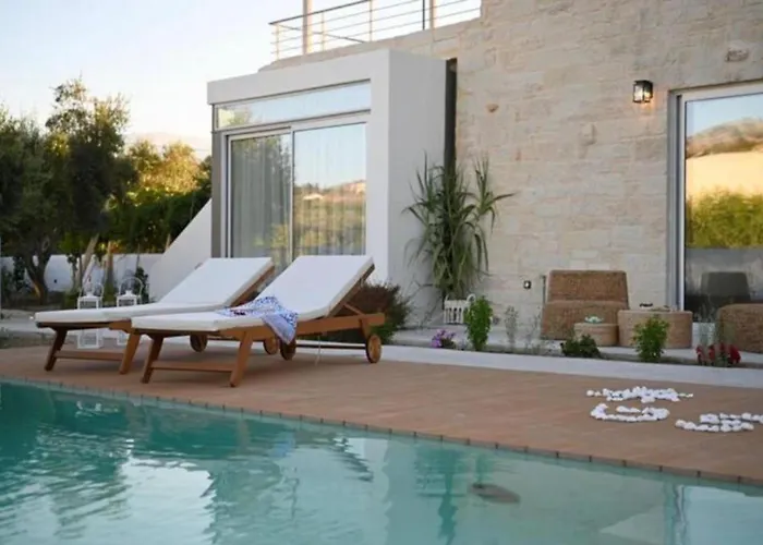 Annassa Suites