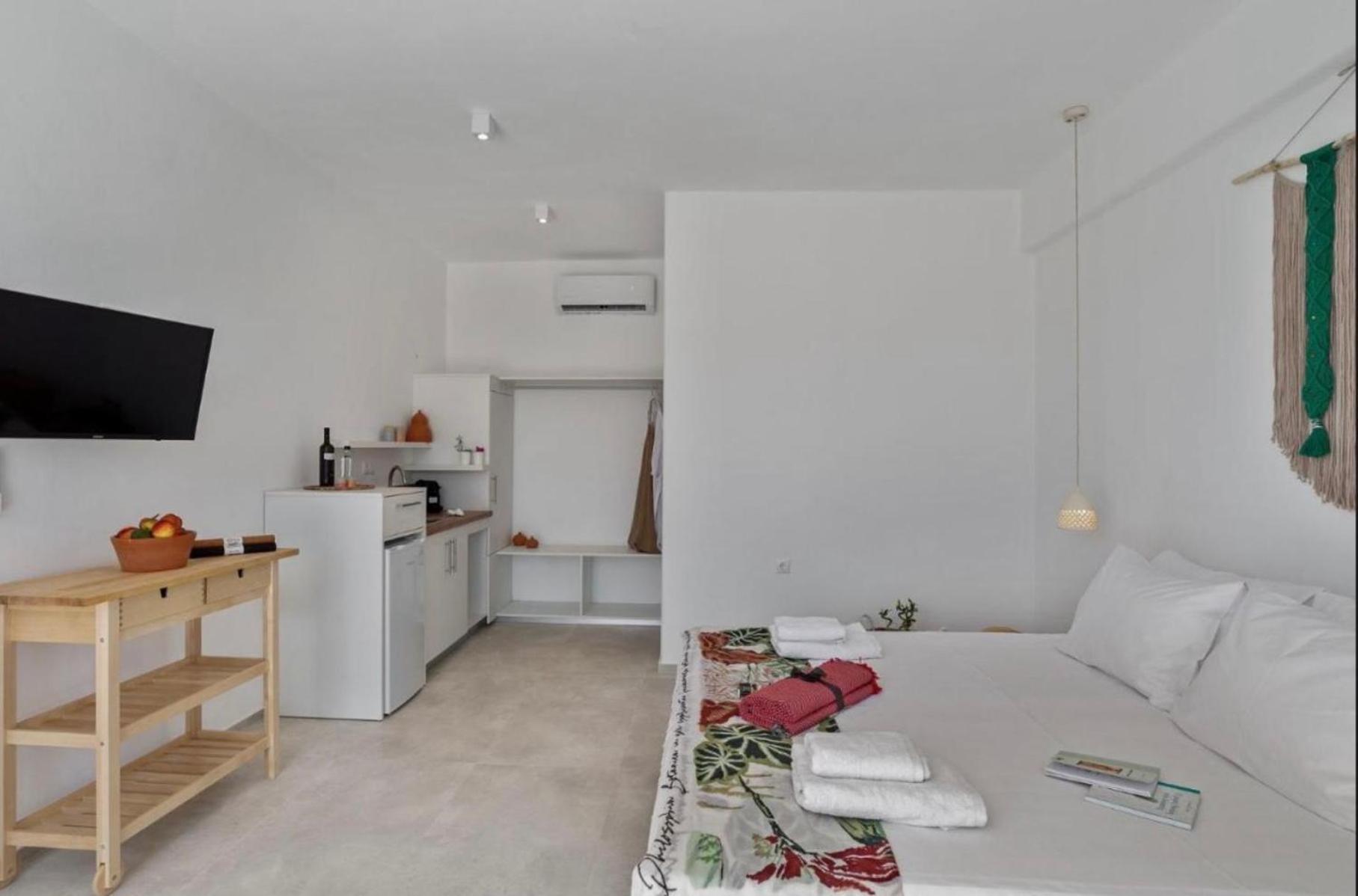 Apartment Annassa Almyrida (Crete)